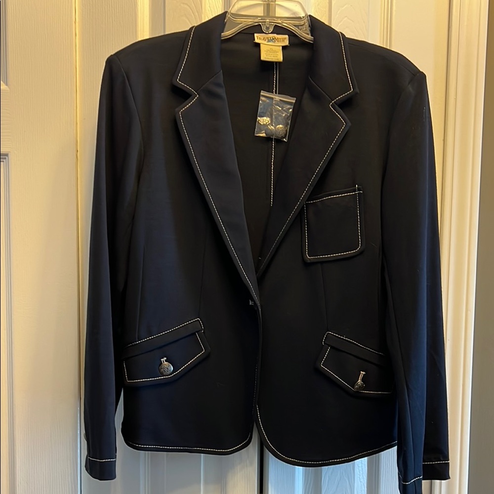 TravelSmith Women's Knit Navy Blazer with White Stiching Size Petite Large